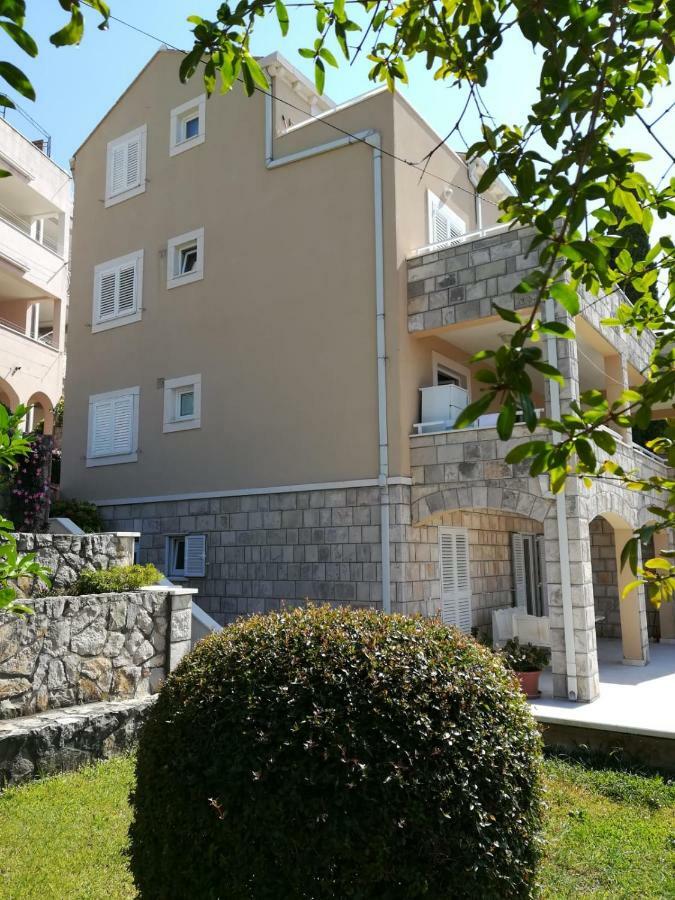Apartment Marlais A Cavtat Exterior photo
